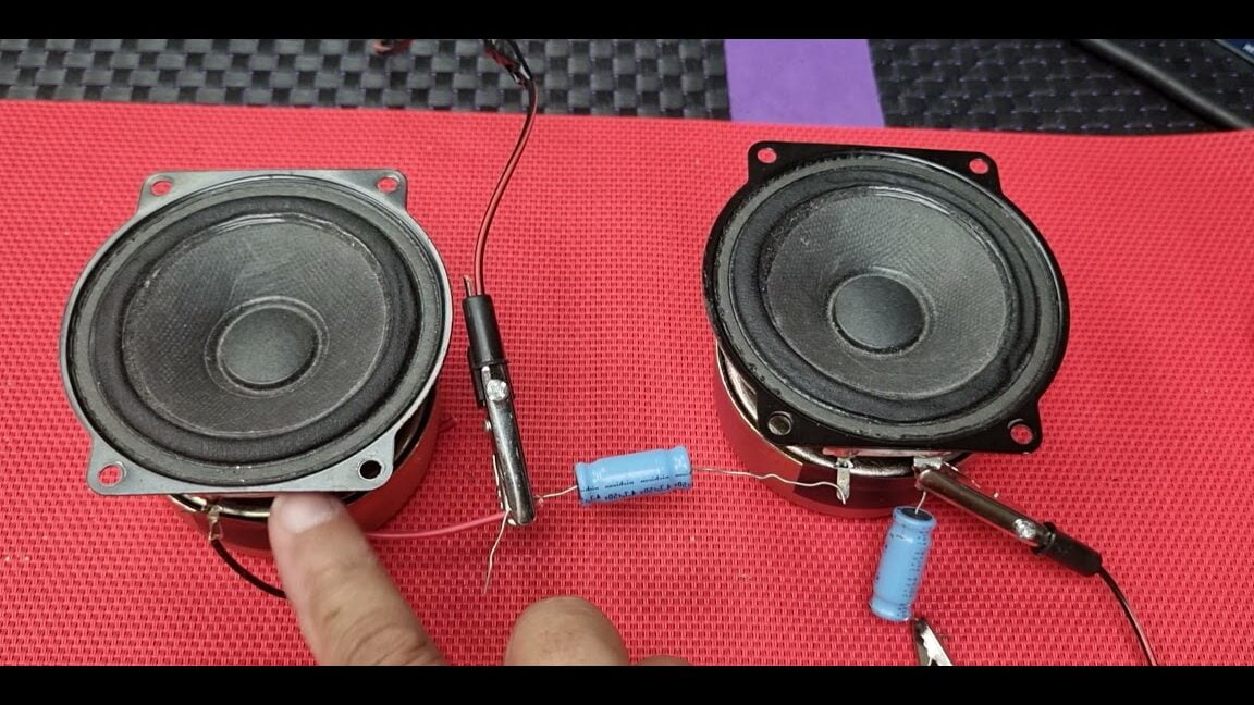 Blog de Parlantes Online: 🚀 Trucos y Consejos 1 Importancia del condensador en parlantes: mejor sonido y protección