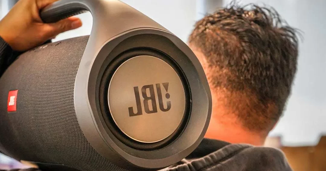 Blog de Parlantes Online: 🚀 Trucos y Consejos 9 Audición al límite: ¿Cuál es el parlante más potente del mercado?